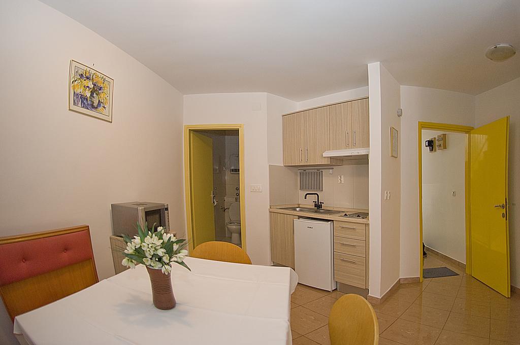 Apartments Tomato 1 Novigrad Istria Exterior foto